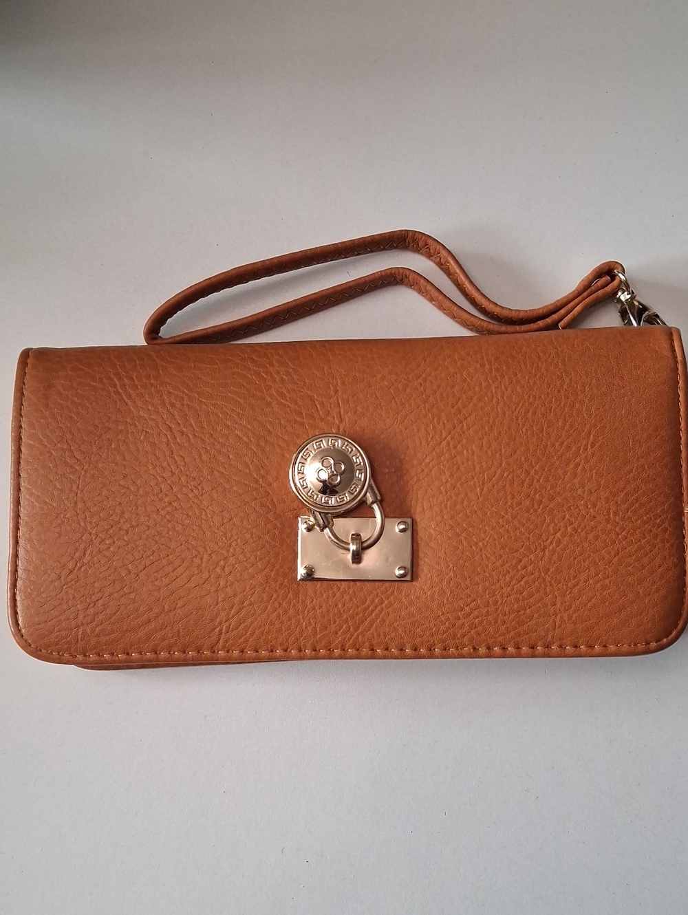 Fashionomics Tan Wristlet Clutch with Gold Hardware